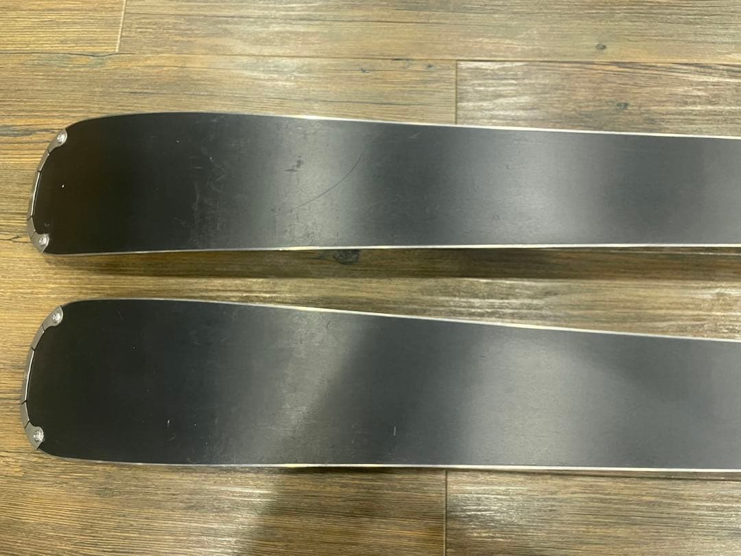 Salomon スキー板 黒/黄色 サロモン　X DRIVE 161センチ