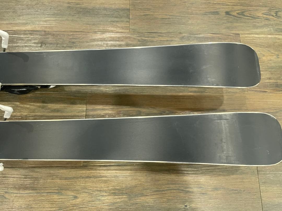 Salomon スキー板 黒/黄色 サロモン　X DRIVE 161センチ