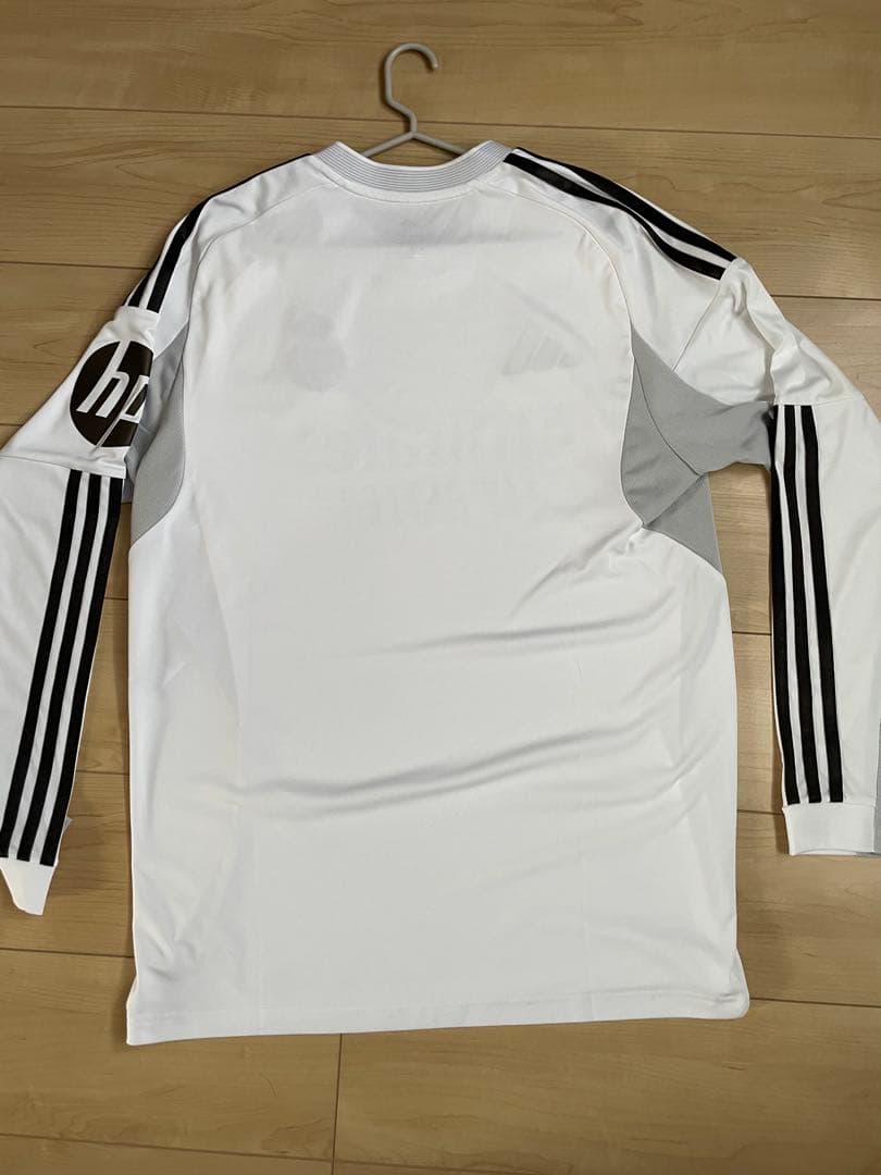 25-26 レアル・マドリード　ホーム　長袖 ユニフォーム