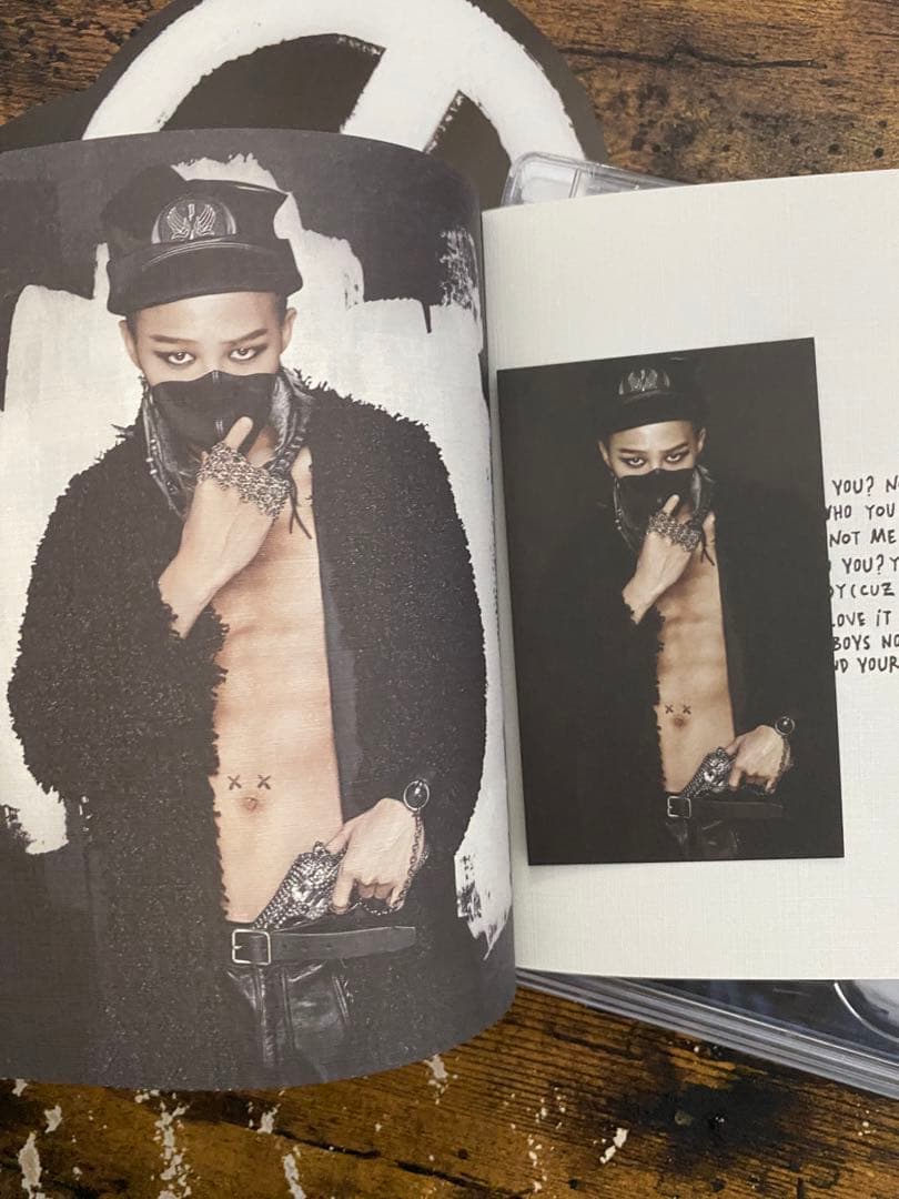 希少　BIGBANG G-DRAGON COUP D'ETAT アルバム トレカ