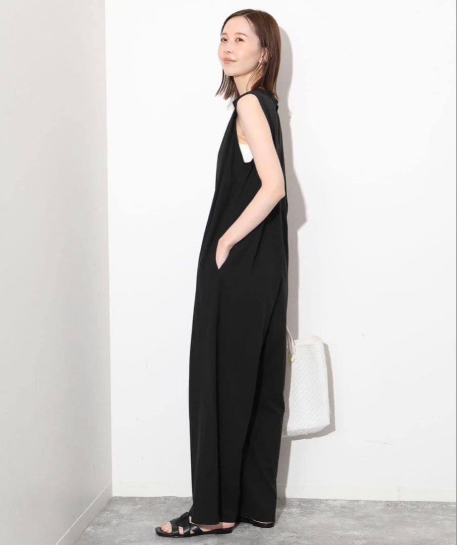 リラックスイージーVネックオールインワン