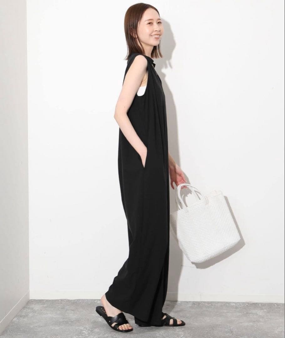 リラックスイージーVネックオールインワン