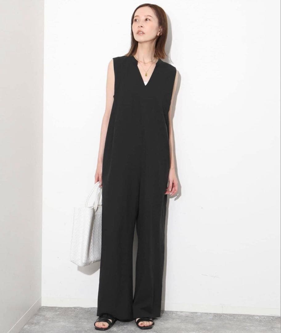 リラックスイージーVネックオールインワン