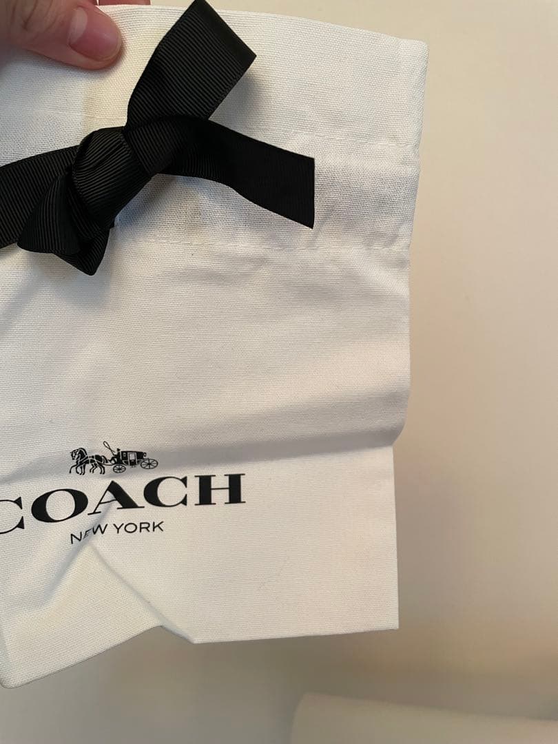 COACH ブラックレザー 二つ折り財布 袋付き