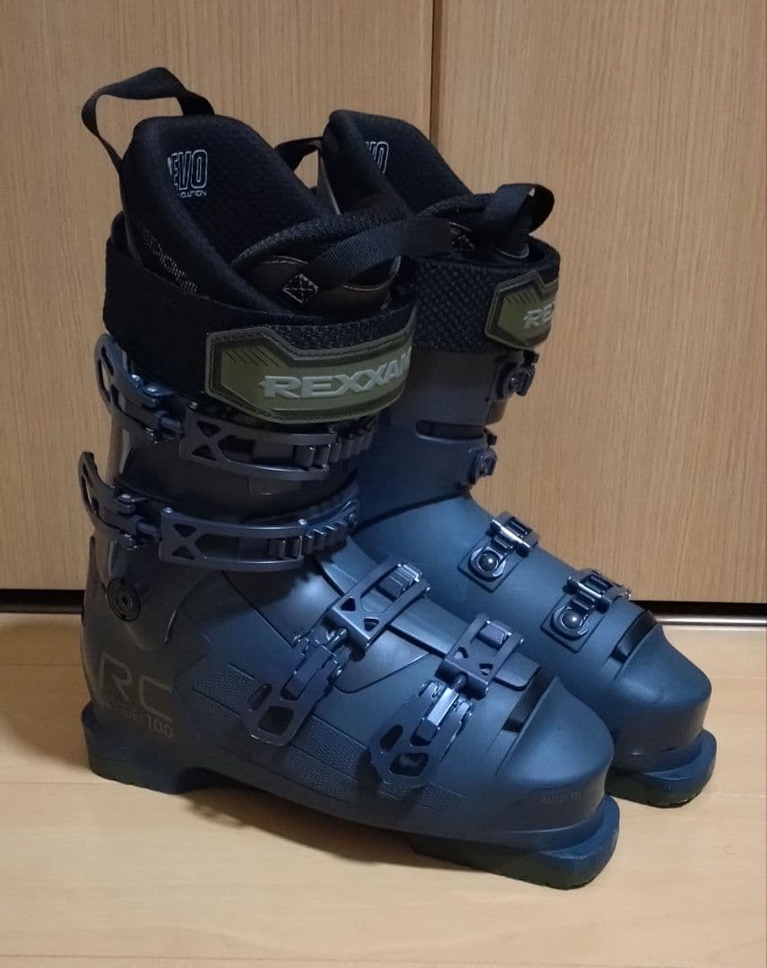 最終値下げ！レクザム　REXXAM　 RC 100 スキーブーツ　27.5