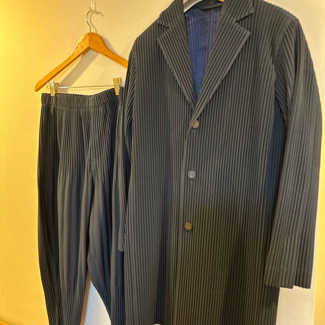 みずき　オムプリッセ　イッセイミヤケ　セットアップ　スーツ