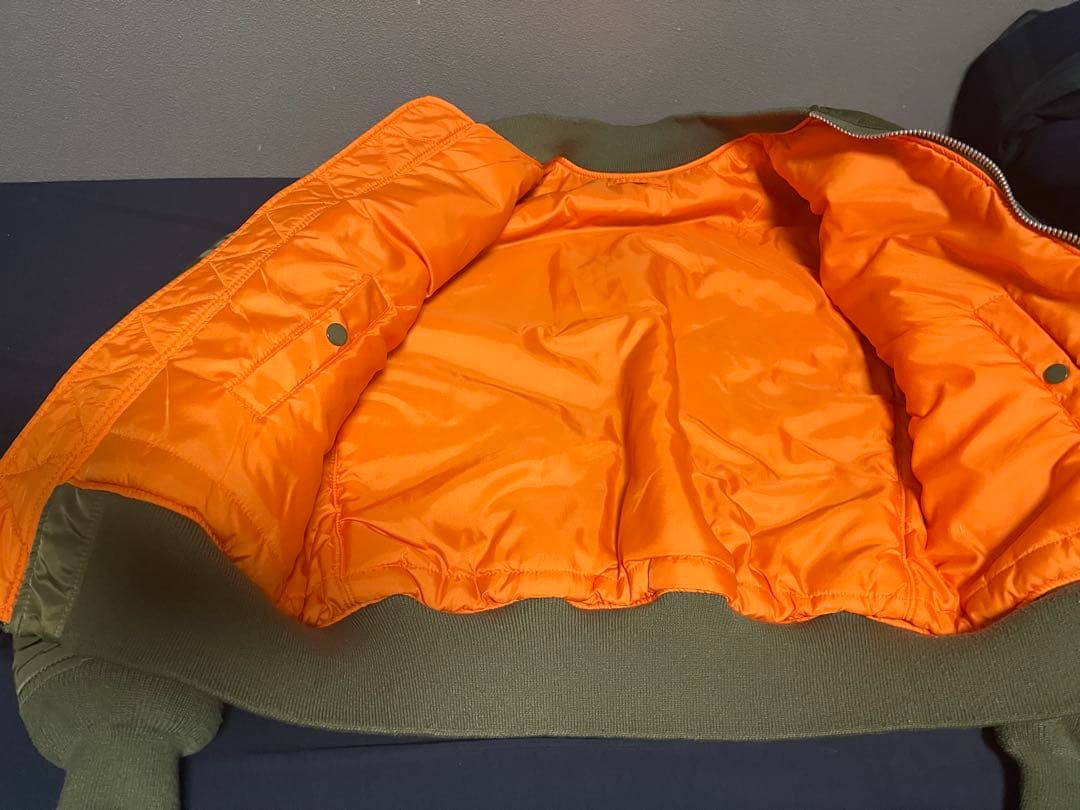 美品　アルファインダストリー　MA-1