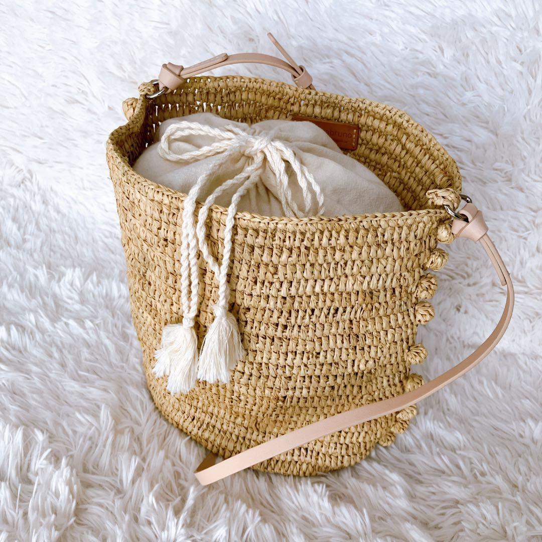 vanessabruno ショルダバッグ ラフィア レザーベルト 巾着付 かご