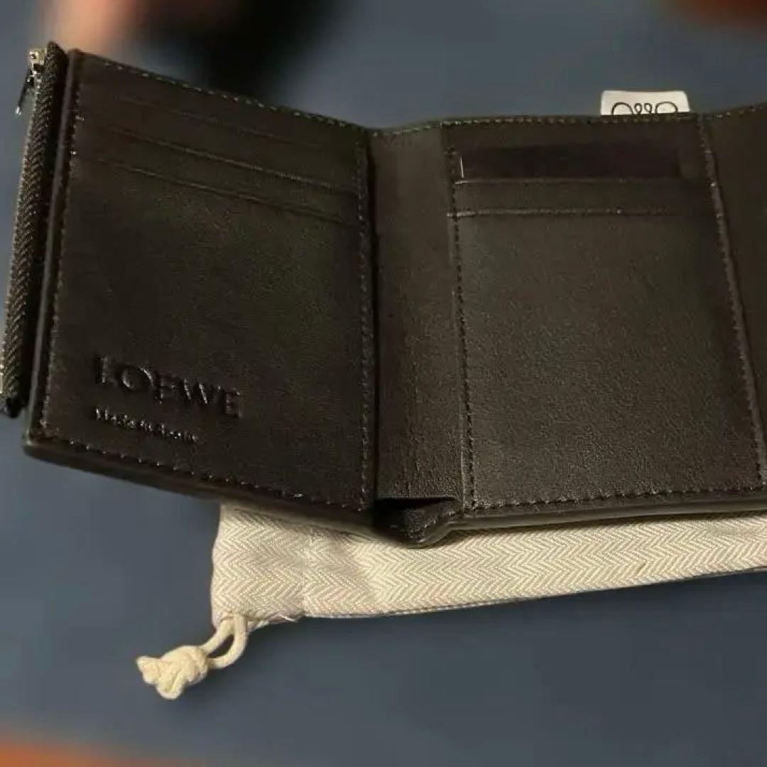 本革 三つ折り財布 収納袋付き ブラック