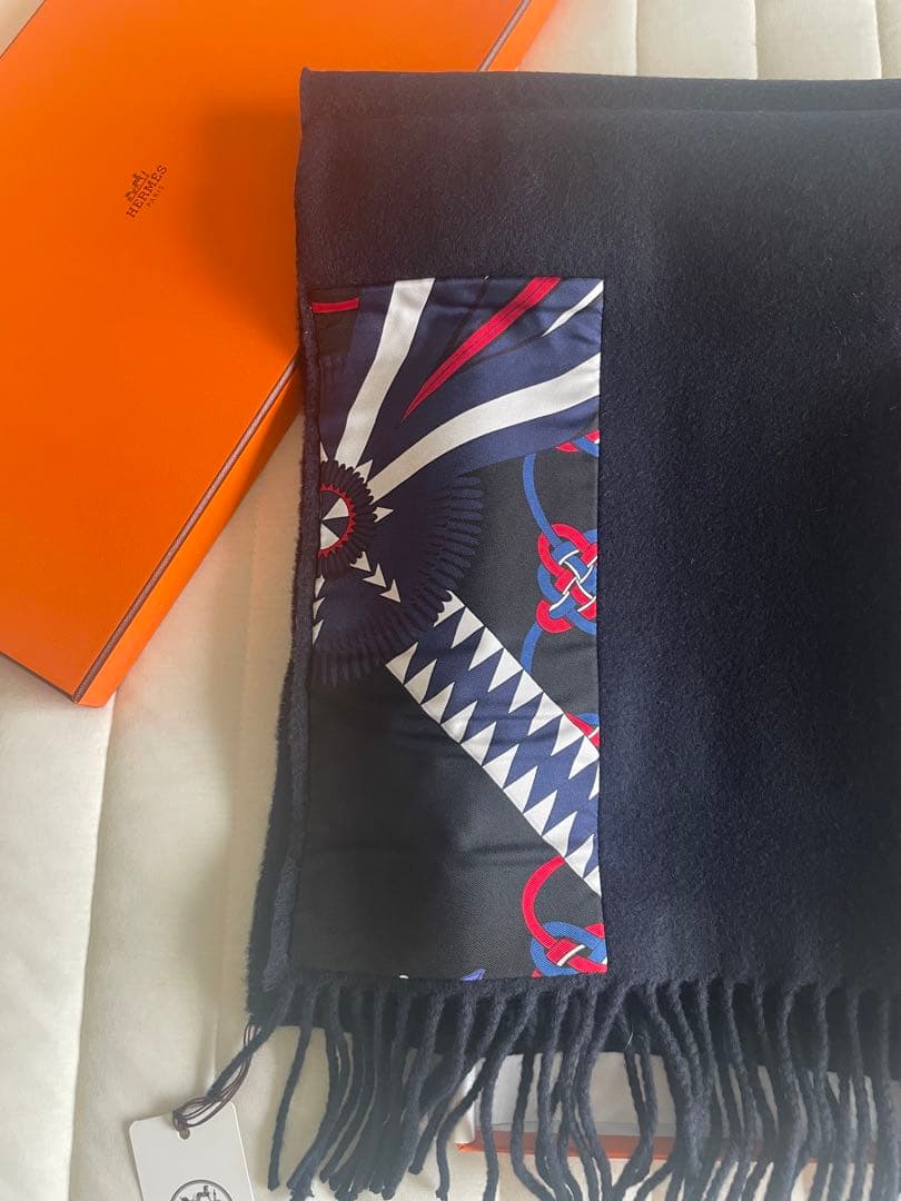 m*1様 エルメス　マフラー　カシミア✖️シルクスカーフ柄