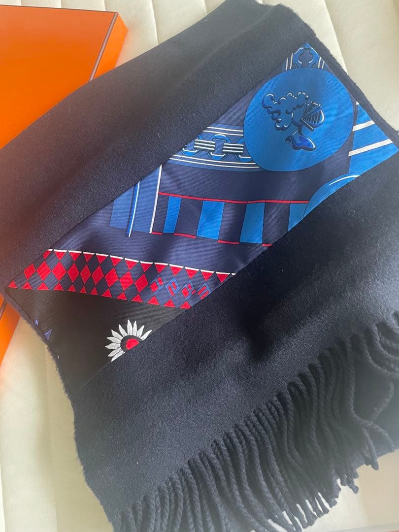 m*1様 エルメス　マフラー　カシミア✖️シルクスカーフ柄