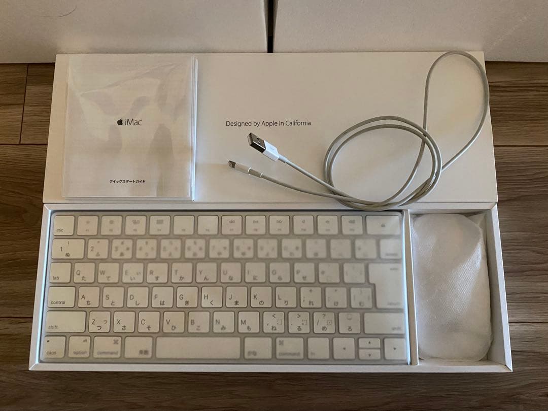 Apple iMac 　21.5インチ　 Late 2015　 動作品　箱付き