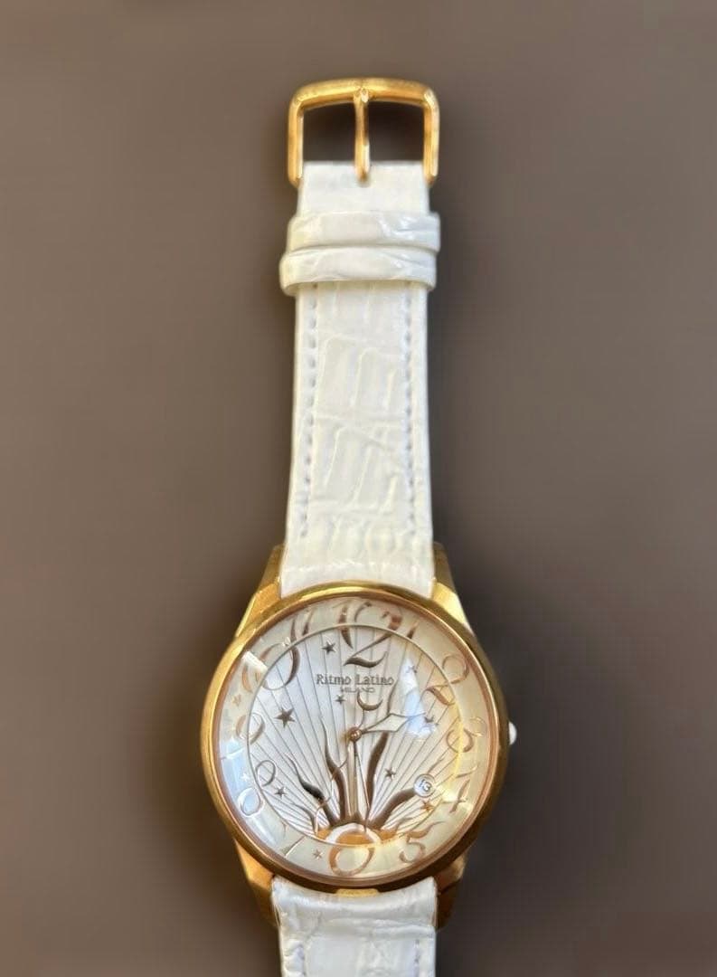 Ritmo Latino ゴールド文字盤 腕時計