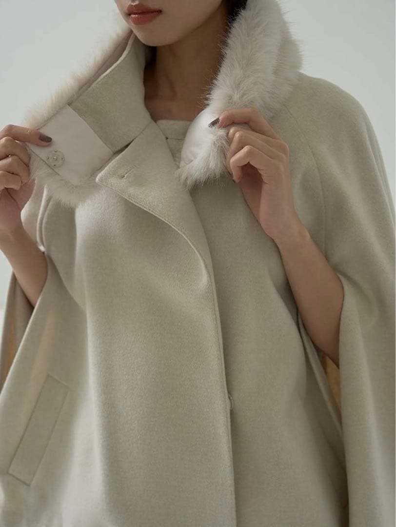 極美品 SNIDEL スナイデル ショートケープコート