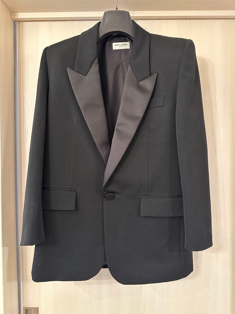 サンローラン パワーショルダー スモーキングジャケットセットアップ