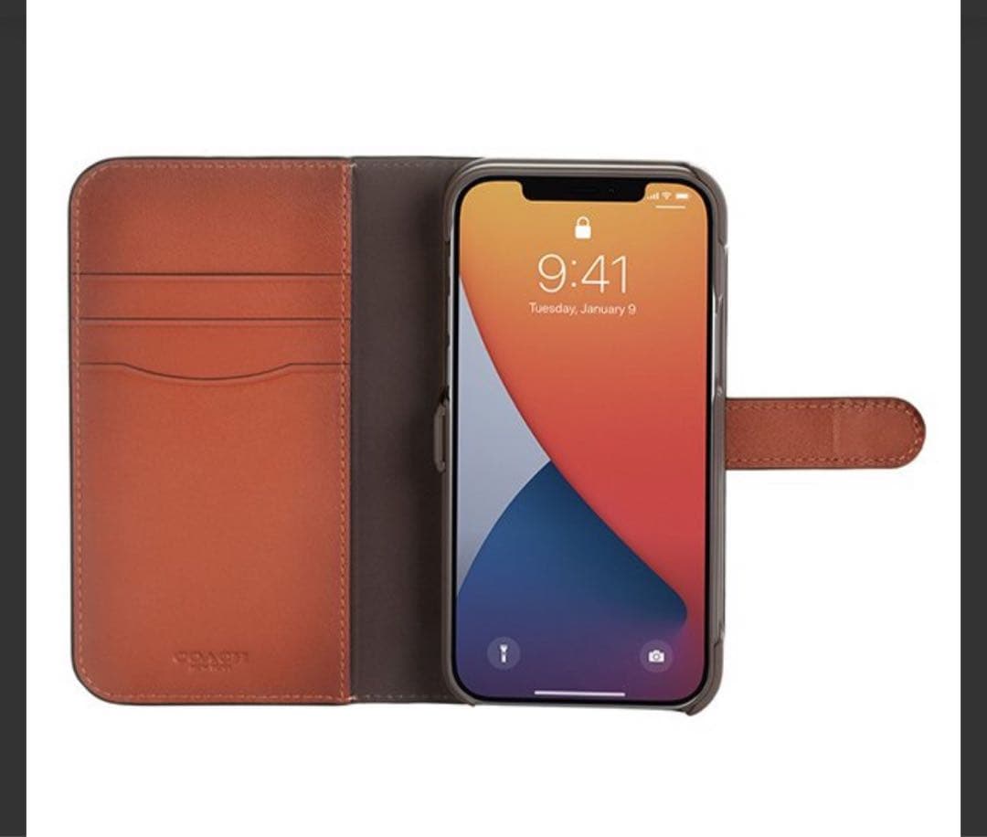 新品　COACH iPhone13 手帳型カバー シグネチャー　コーチ
