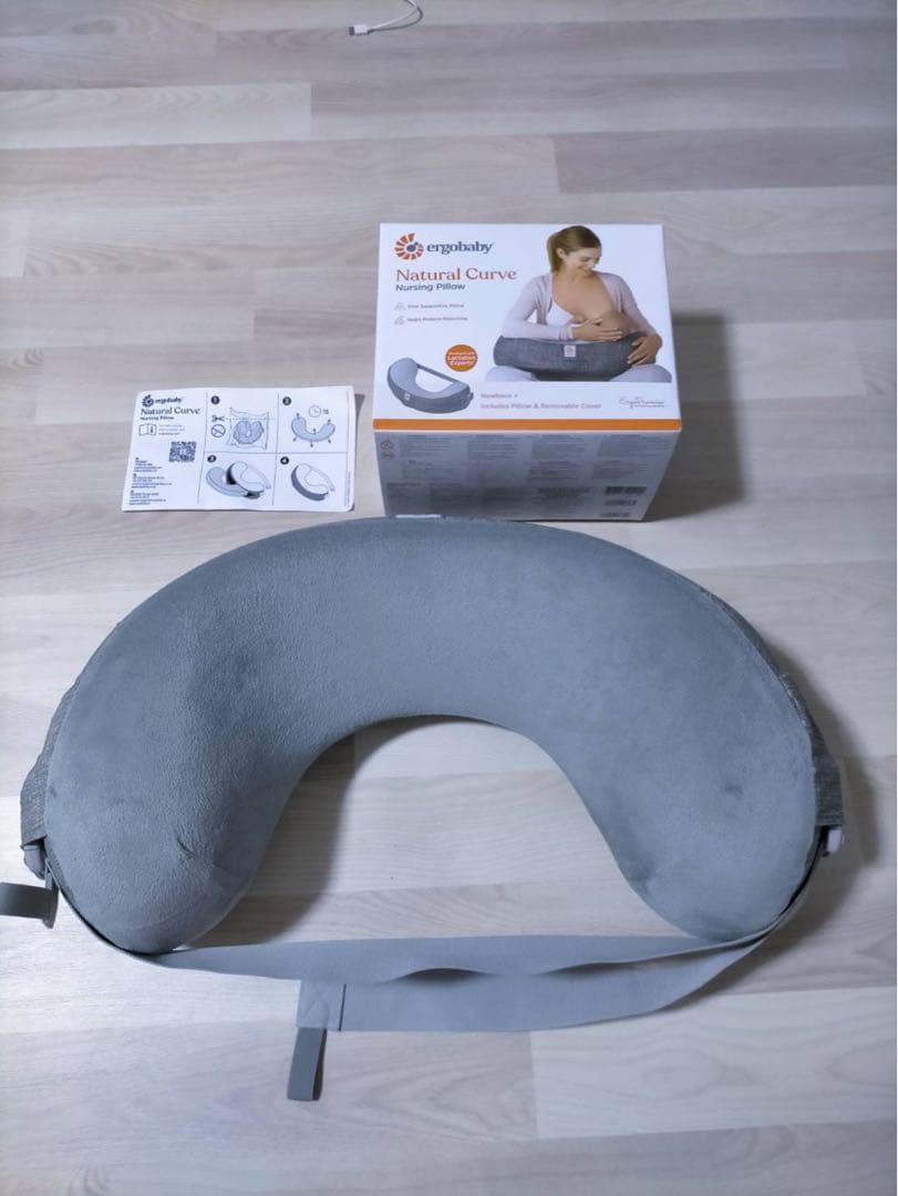 Ergobaby エルゴベビー授乳クッション ナーシングピローサポートベルト付き