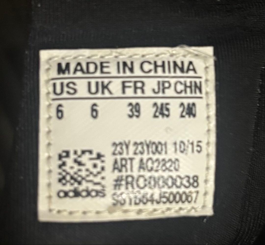 リックオウエンス　× アディダス