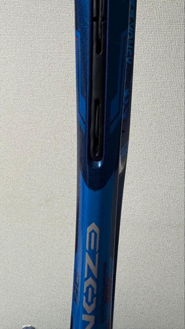 テニスラケット　YONEX EZONE98 2本セット