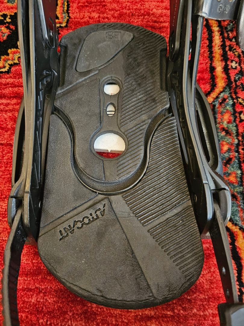 BURTON　GENESIS　23ー24モデル　Sサイズ