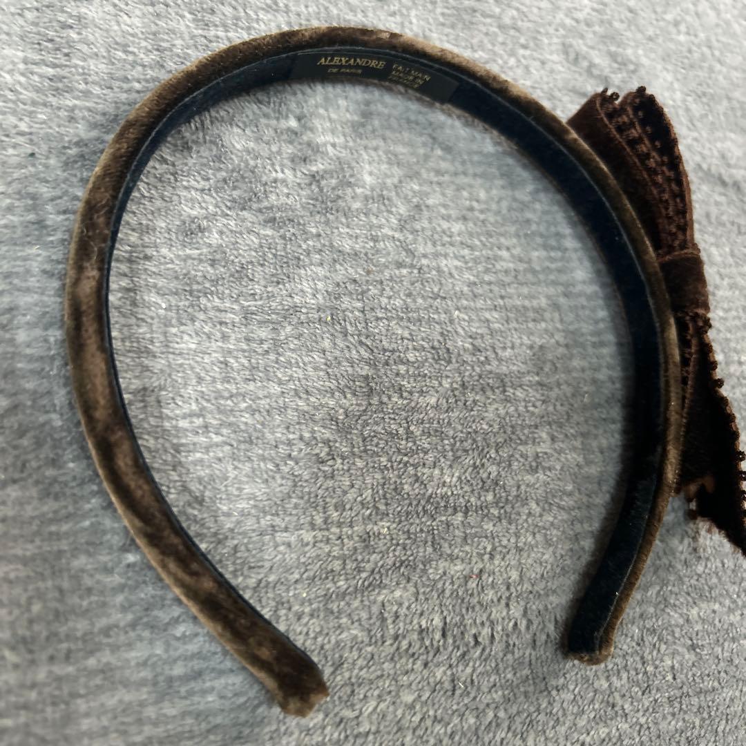 ALEXANDRE ブラウンリボン付き カチューシャ