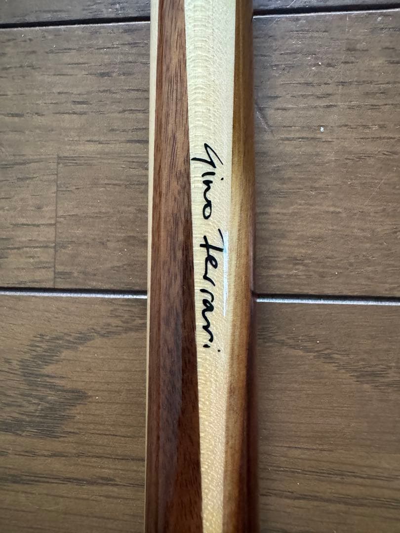 Gino Ferrari ビリヤードブレイク＆ジャンプキュー