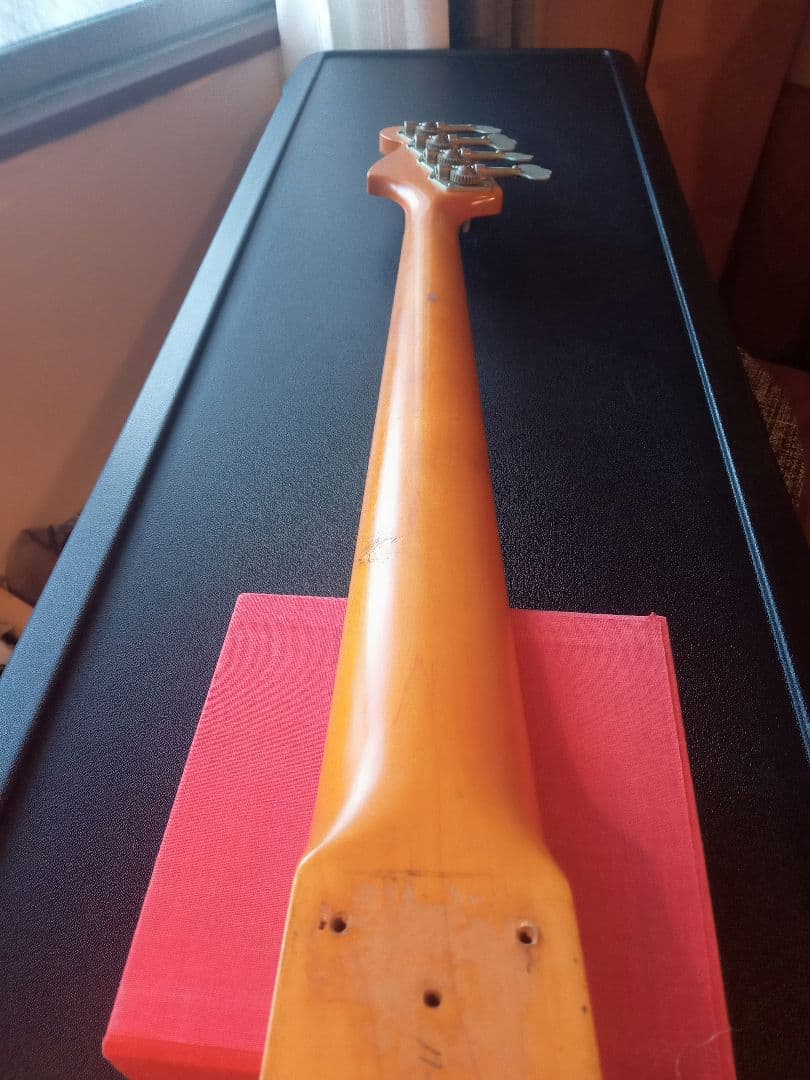 Art Tech製 フレットレスジャズベースネック