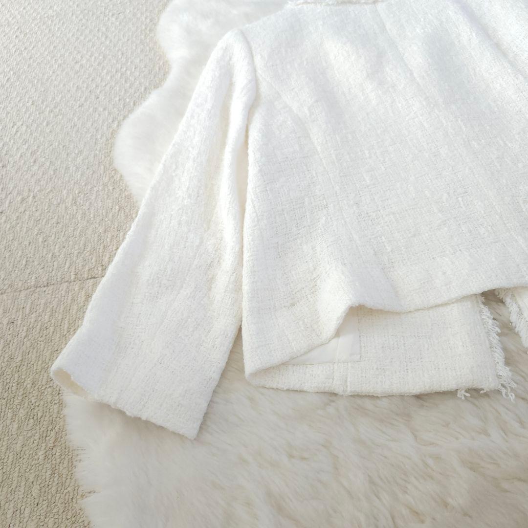 美品 ANAYI ビジュー付きツイードノーカラージャケット ホワイト 38サイズ