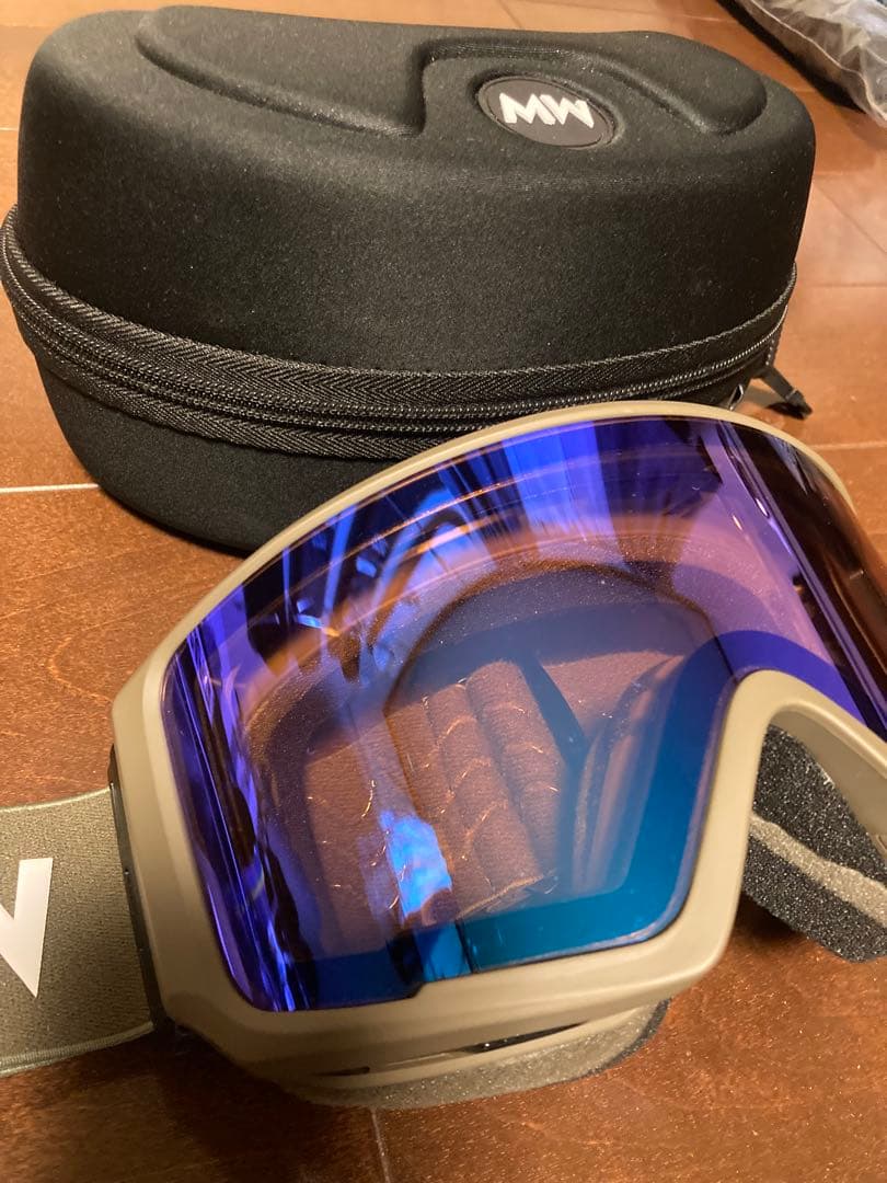 MESSY WEEKEND XEp ハードケース付き