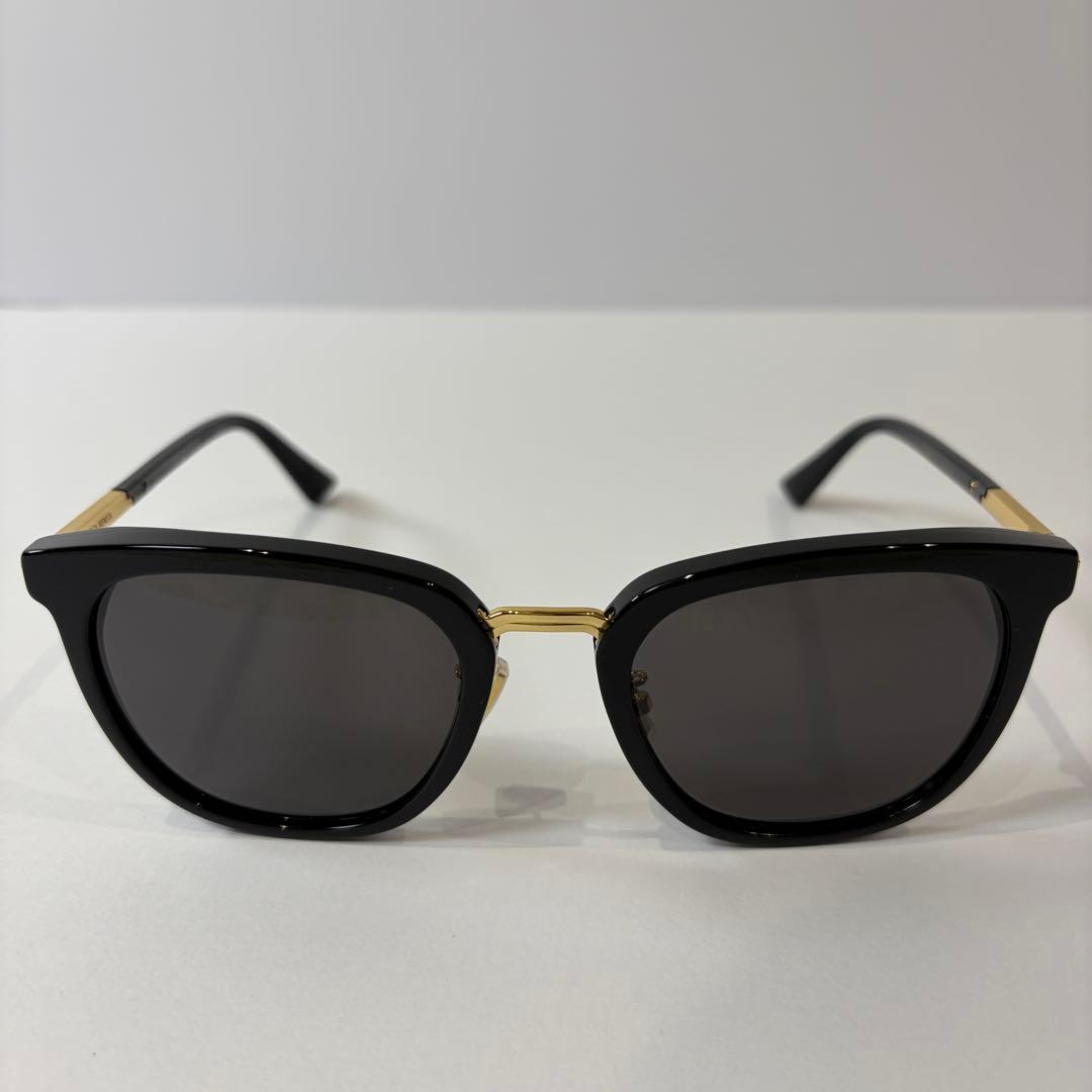 【極美品】ボッテガヴェネタ BV1298SA ウェリントン型サングラス 黒/金