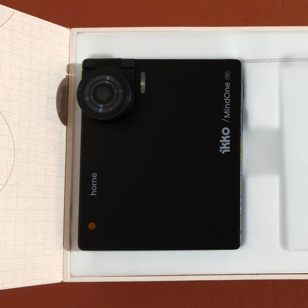 ikko MindOne ブラック 本体