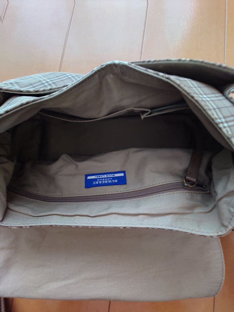 バーバリーブルーレーベル　2ウエイ ショルダーバッグ