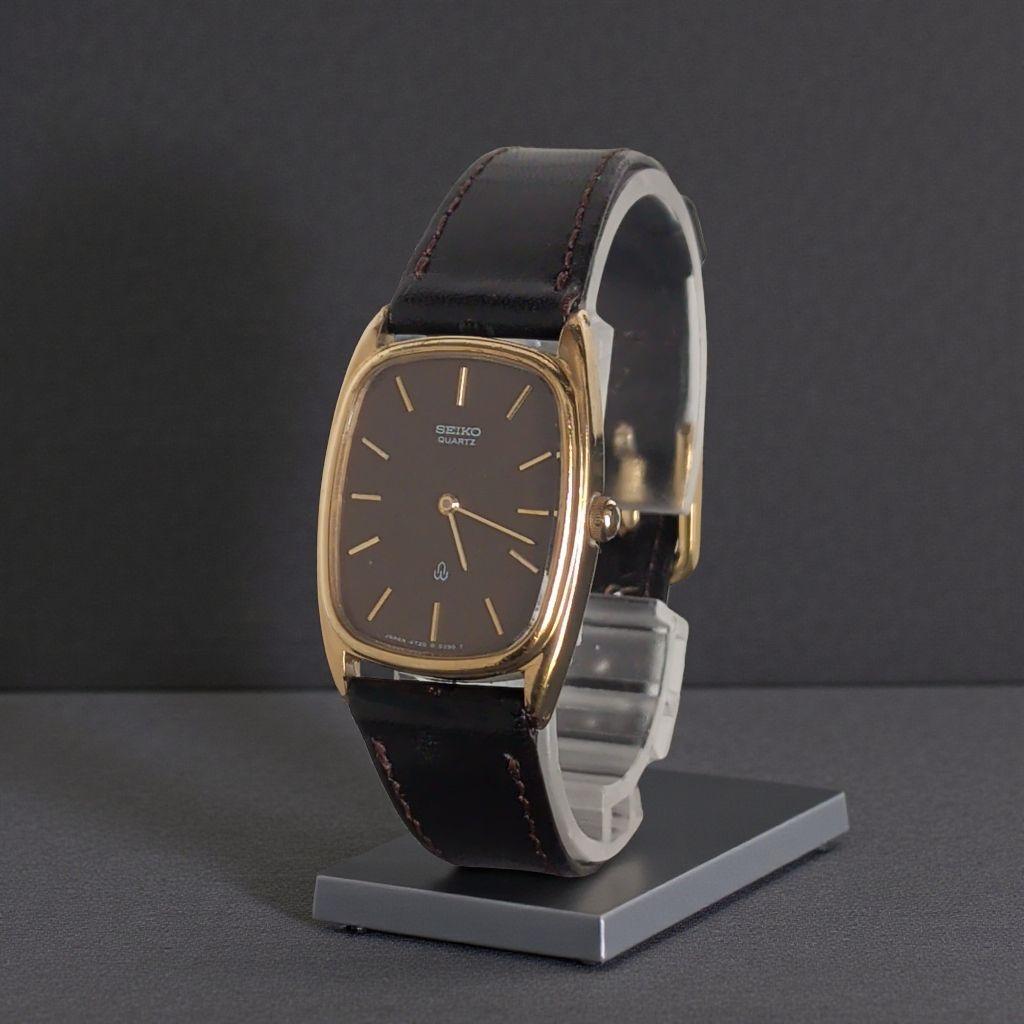 【稼働品・電池交換済】セイコー シャリオ レクタンギュラー 金ベゼル