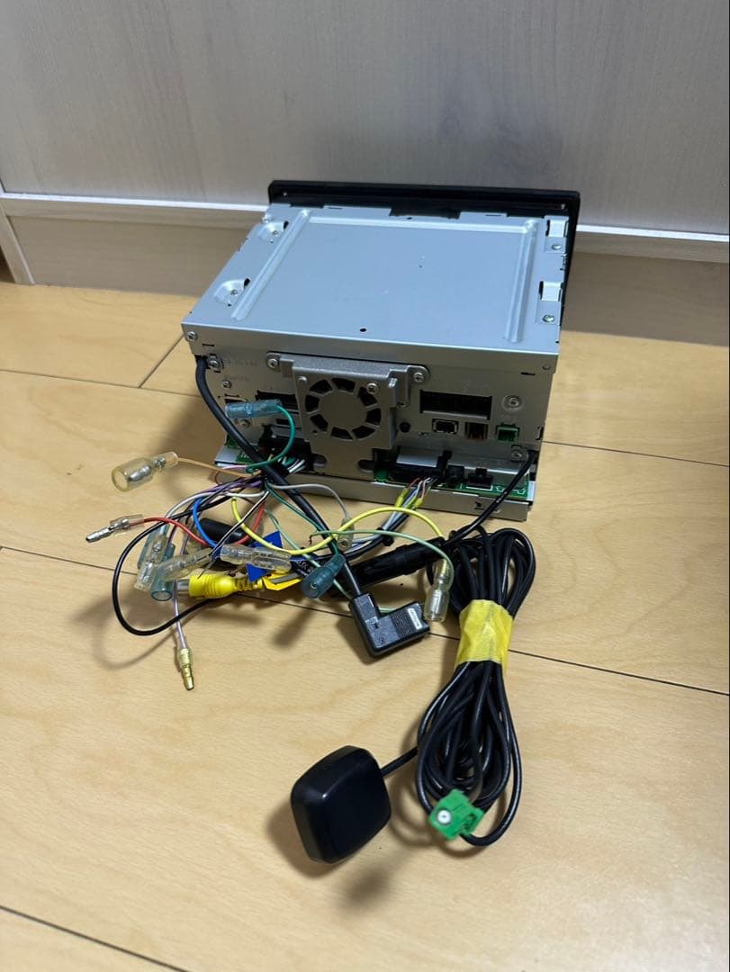 カロッツェリア　サイバーナビ　AVIC-ZH0007 2013