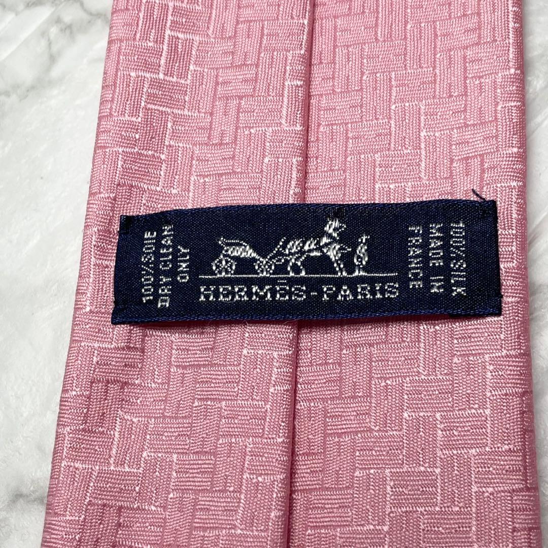 エルメス　HERMES ネクタイ　現行タグ　H織　ファソネ　ピンク　ソリッドタイ