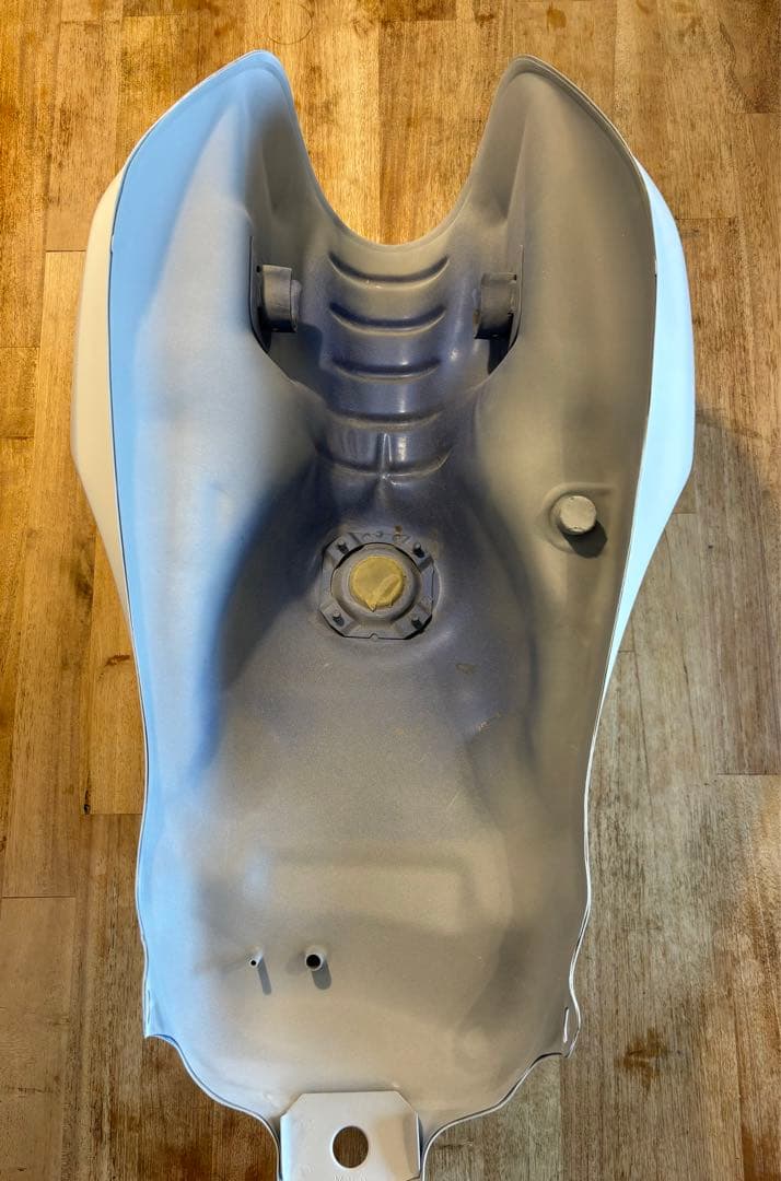 ホンダ　CB400SF　NC39 純正タンク　レストア品