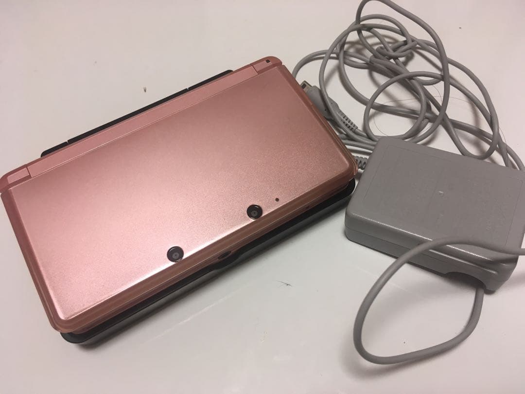 ニンテンドー3DS ピンク