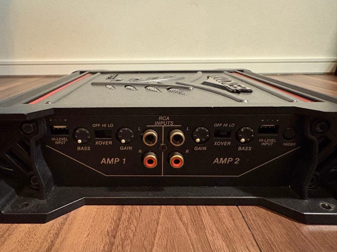 KICKER ZX200.4 4chパワーアンプ キッカー