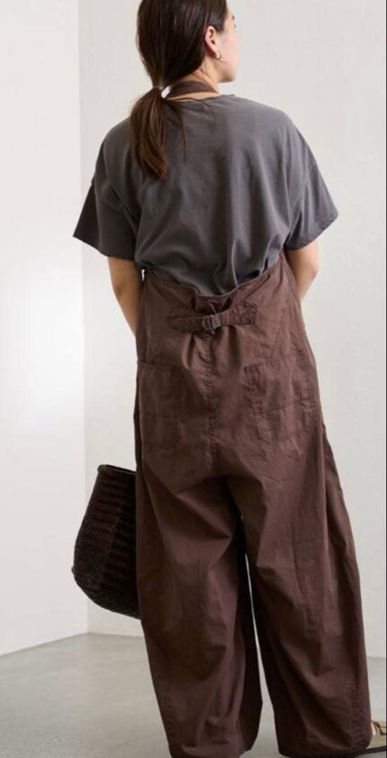 25　フレームワーク　エンシュクウェザーホルダーサロペット