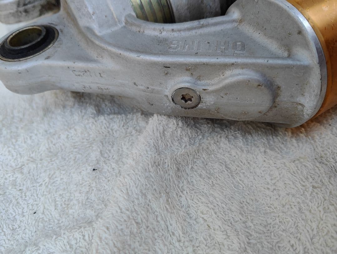 ÖHLINS サスペンション