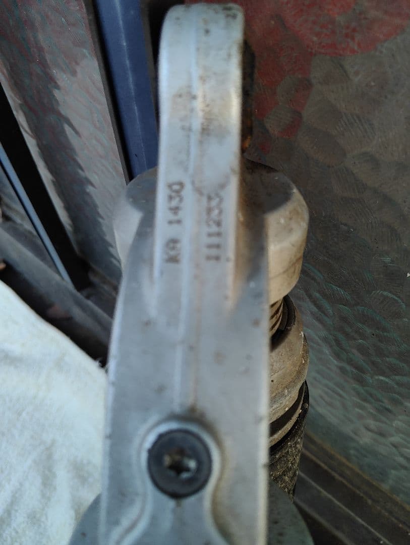 ÖHLINS サスペンション