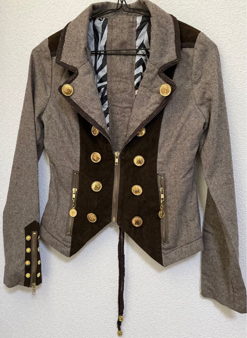 d.i.a ジャケット