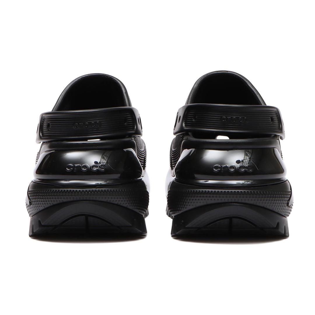 mega crush クロックス