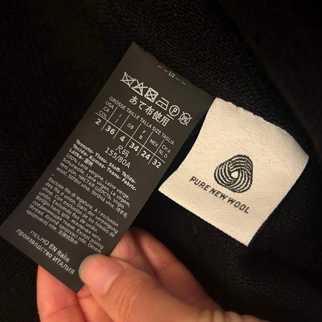 美品　マックスマーラ 素敵なデザインやや厚手で重みあるウール素材　ロングコート