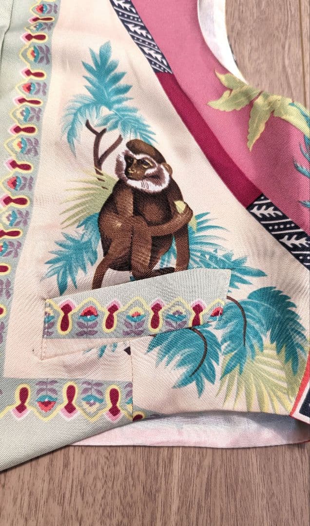 【 美来2025  】ETRO エトロ ジレ ベスト シルク 40