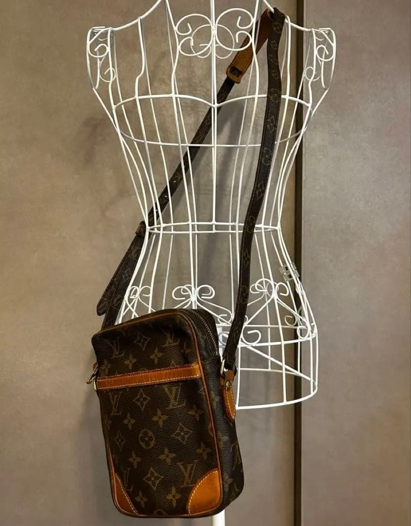 ルイヴィトン　ショルダーバッグ/613