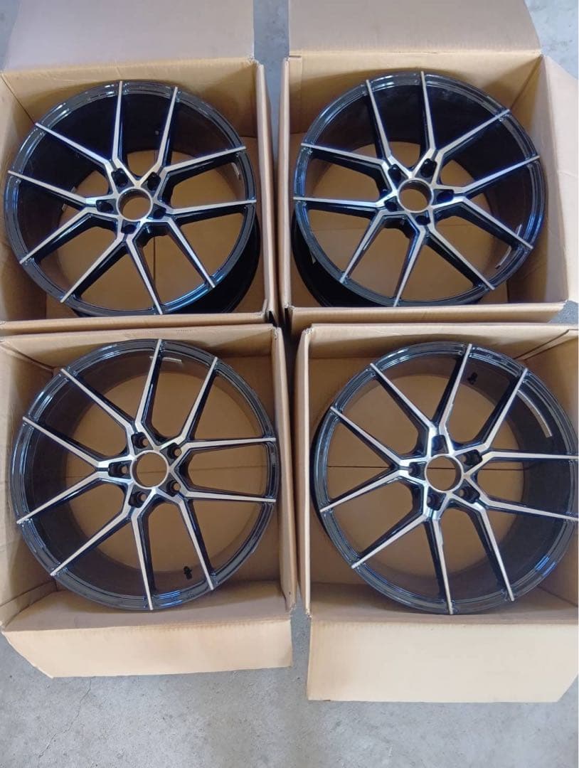 19インチアルミホイールpcd120