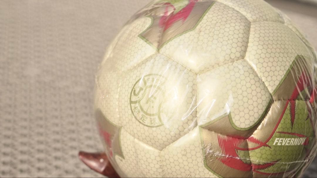 adidas 2002 FIFA APPROVED サッカーボール 台付き
