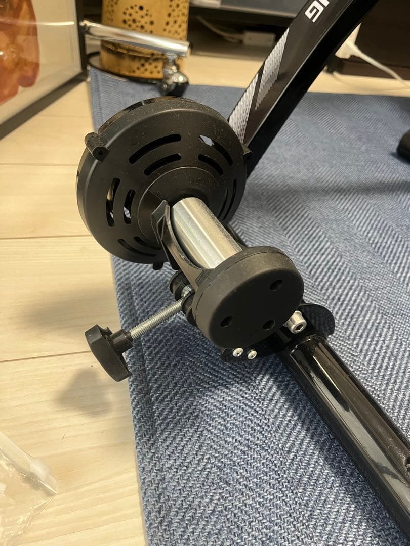 WEST BIKING マグネット抵抗ローラー台