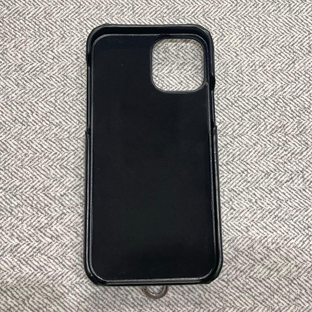 urban bobby / iphone 12pro / ストラップ付き